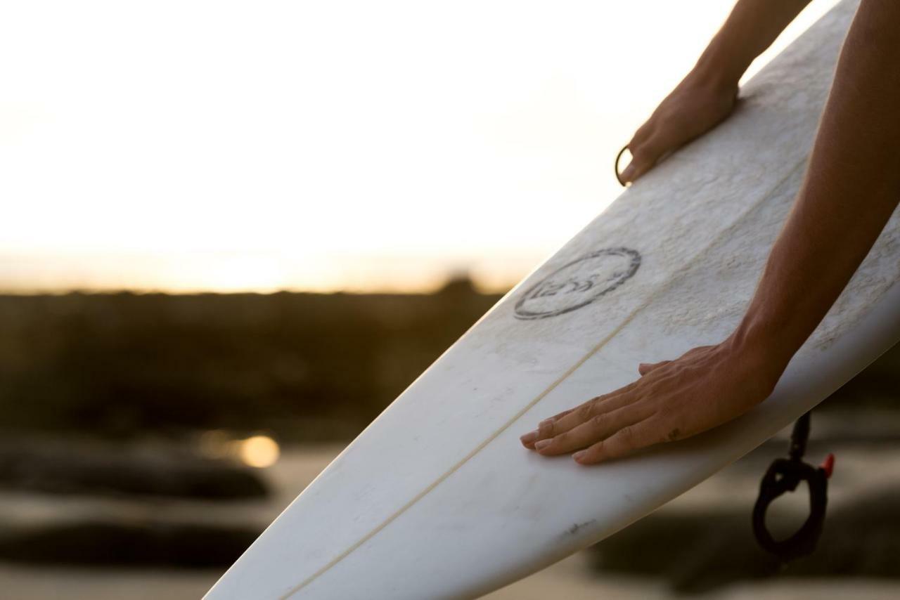 Baturundung Surf Resort Naibos Kültér fotó