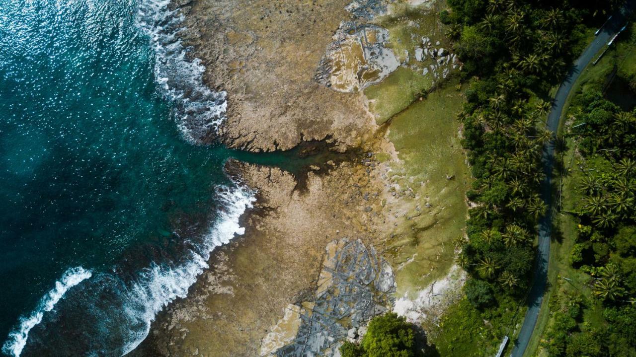 Baturundung Surf Resort Naibos Kültér fotó